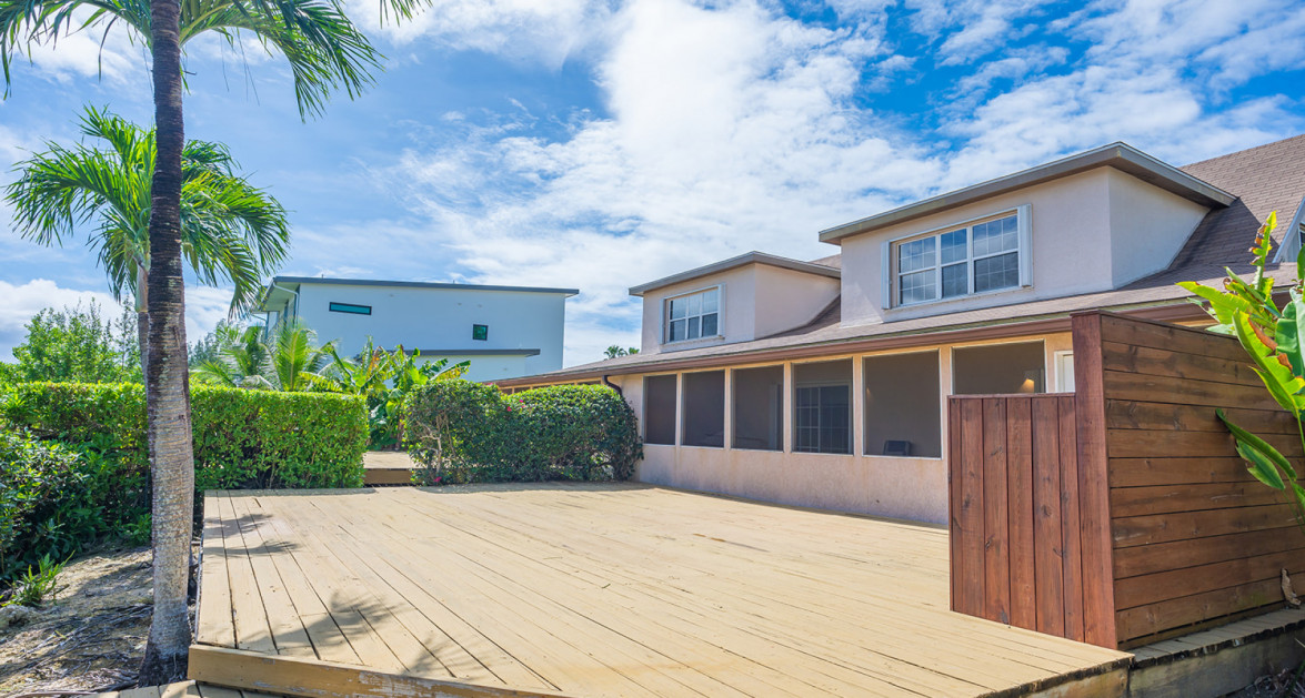 Omega Dr. Canal Front Duplex - Image 27