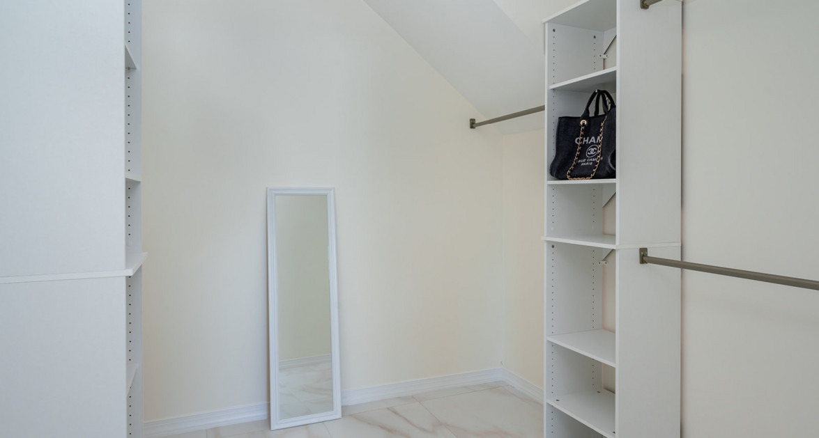 Omega Dr. Canal Front Duplex - Image 25