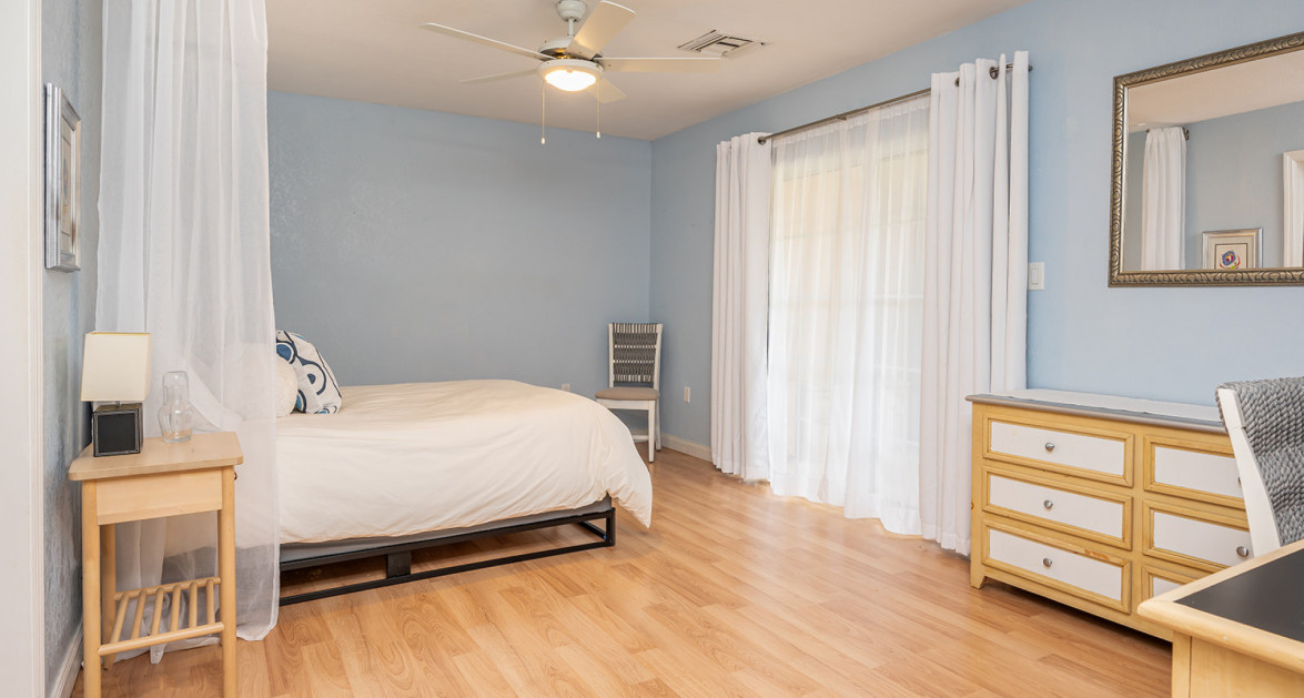 Omega Dr. Canal Front Duplex - Image 11