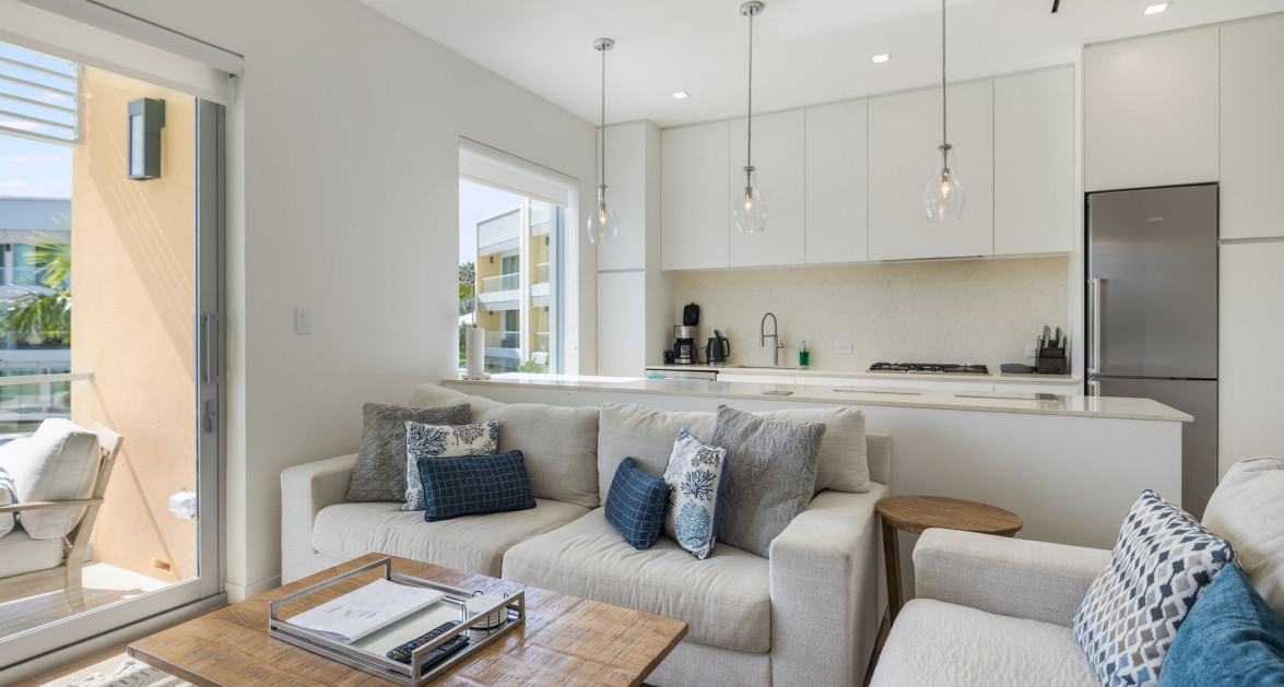 One Bedroom at One Canal Point, Seven Mile Corridor - Image 6