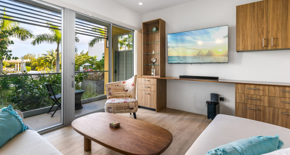 One Canal Point | Walkout Poolside Unit - Image 7