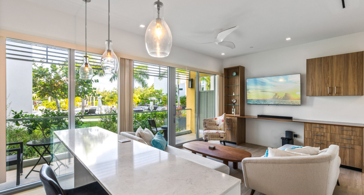 One Canal Point | Walkout Poolside Unit - Image 6