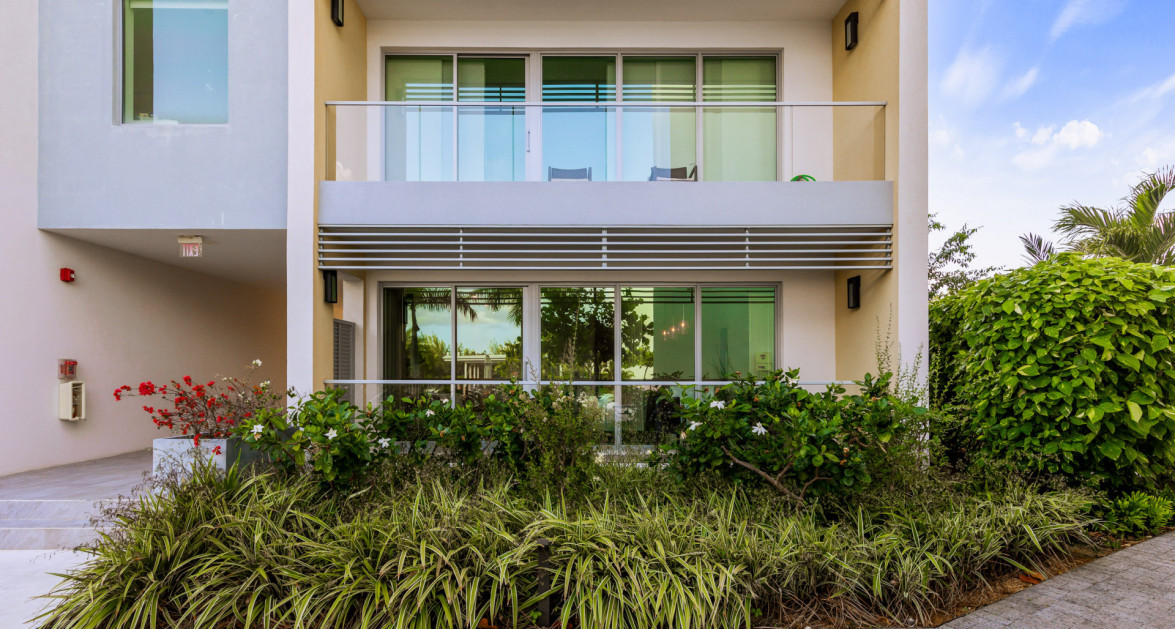 One Canal Point | Walkout Poolside Unit - Image 3