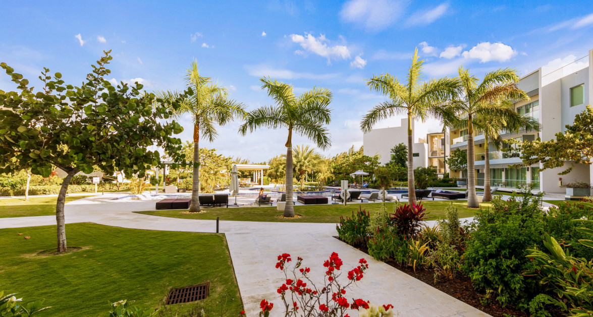 One Canal Point | Walkout Poolside Unit - Image 13