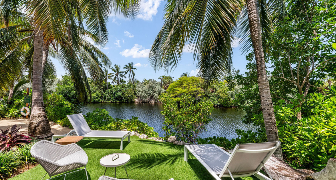 ONE LOVE - DECKHOUSE AT THE RITZ- CARLTON - Image 30