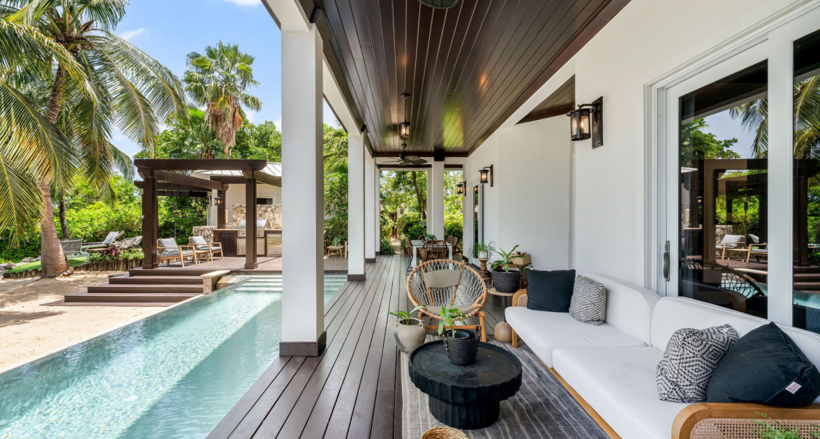 ONE LOVE - DECKHOUSE AT THE RITZ- CARLTON - Image 34