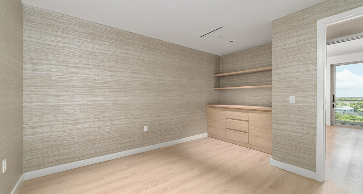 ONEIGT Residences # 702 - Image 20