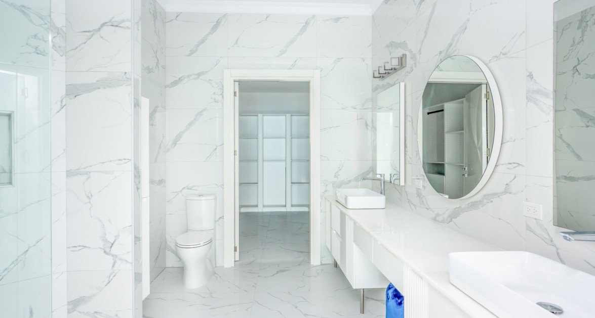 Orchid Cove - Brand New Seafront Residences #7-Top Floor - Image 2