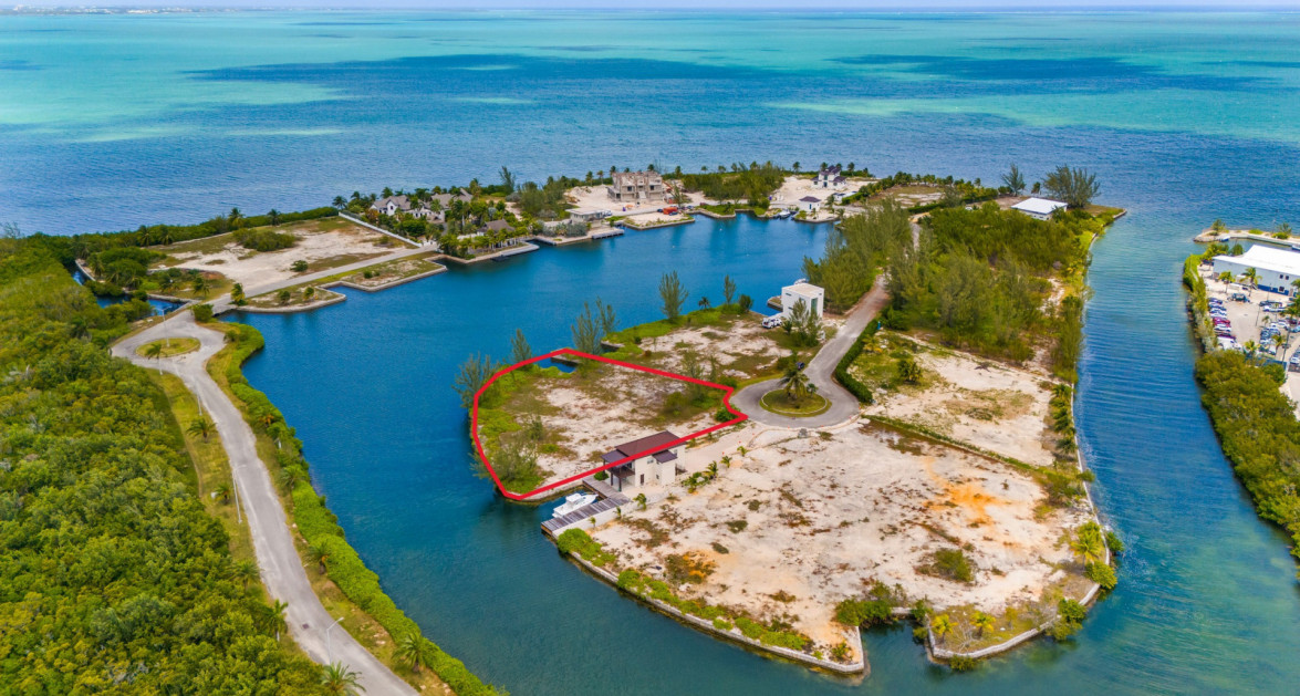 Oversized Estate Lot on Yacht Basin | Mangrove Point - Image 2