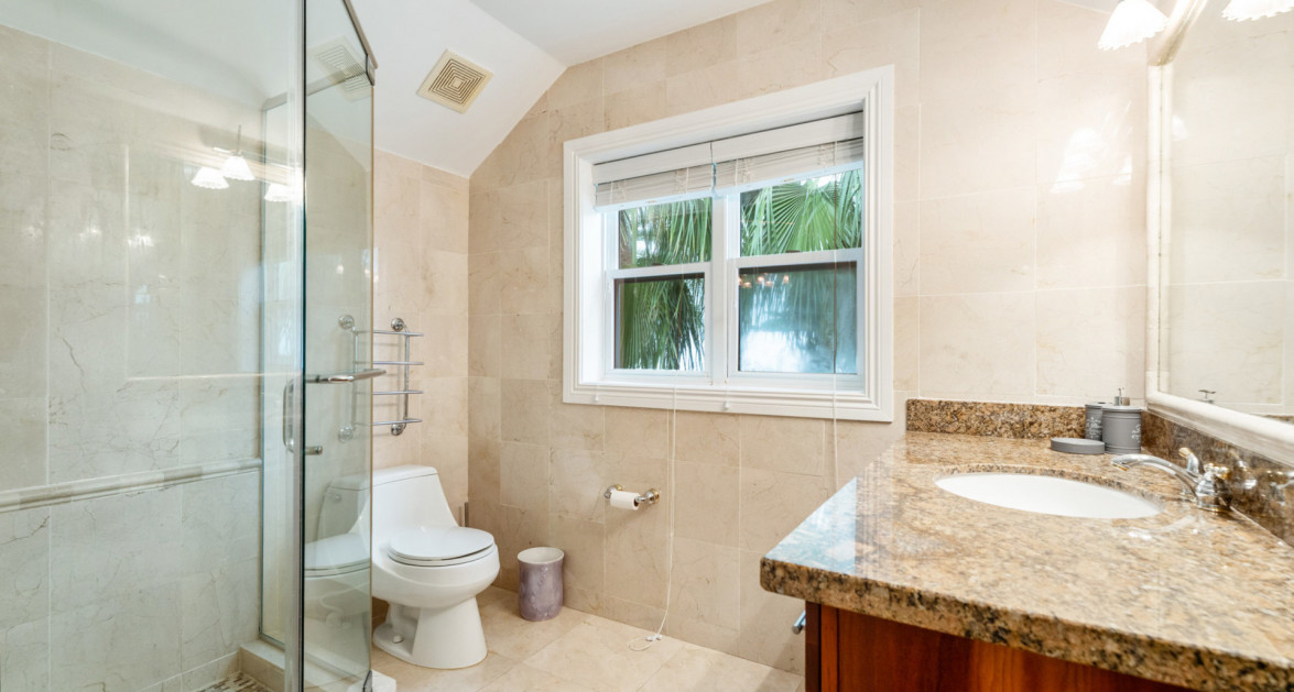 Palacades #2 (4 Bed Oceanfront Villa) - Image 20