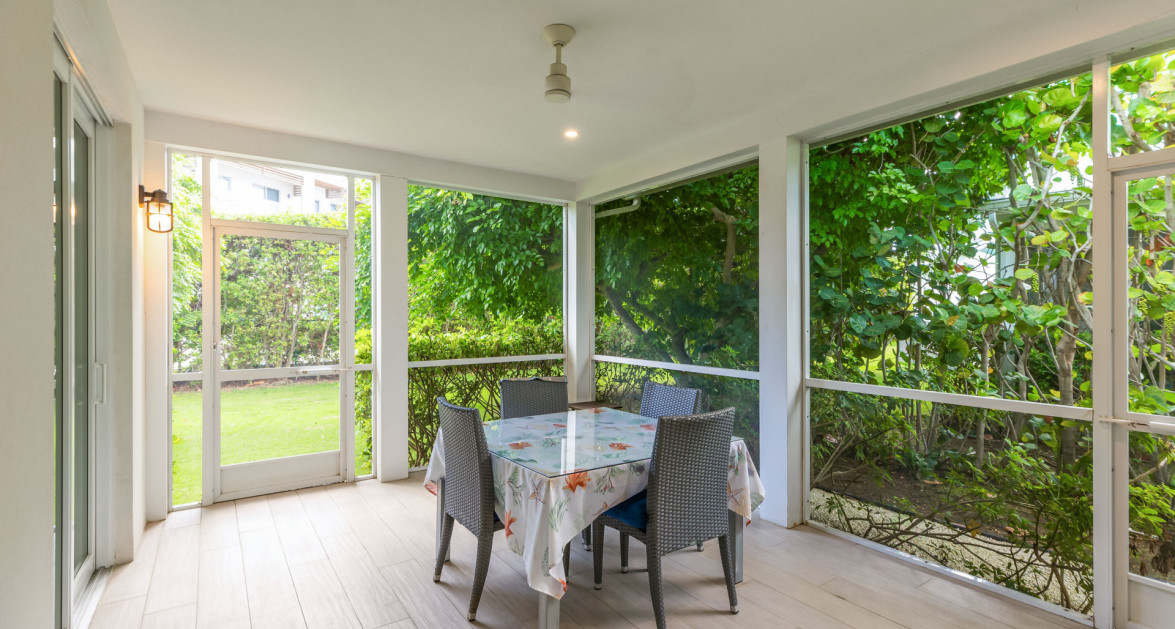 Periwinkle | Three Bed Cottage with Dock - Image 10