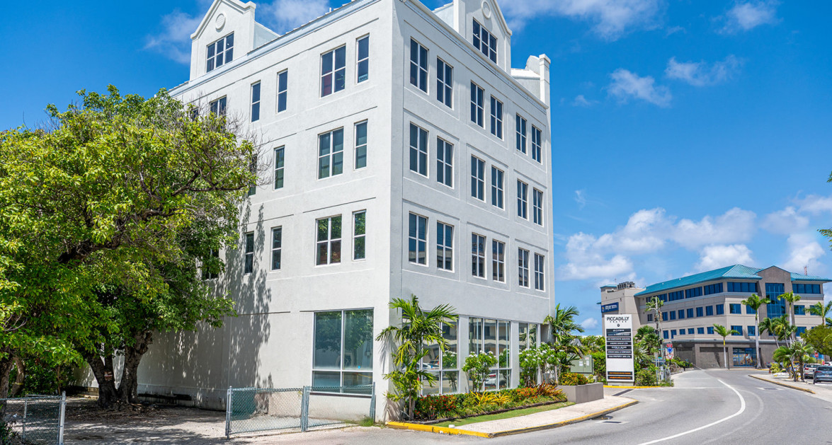 Piccadilly Centre and Parking Garage - Image 1