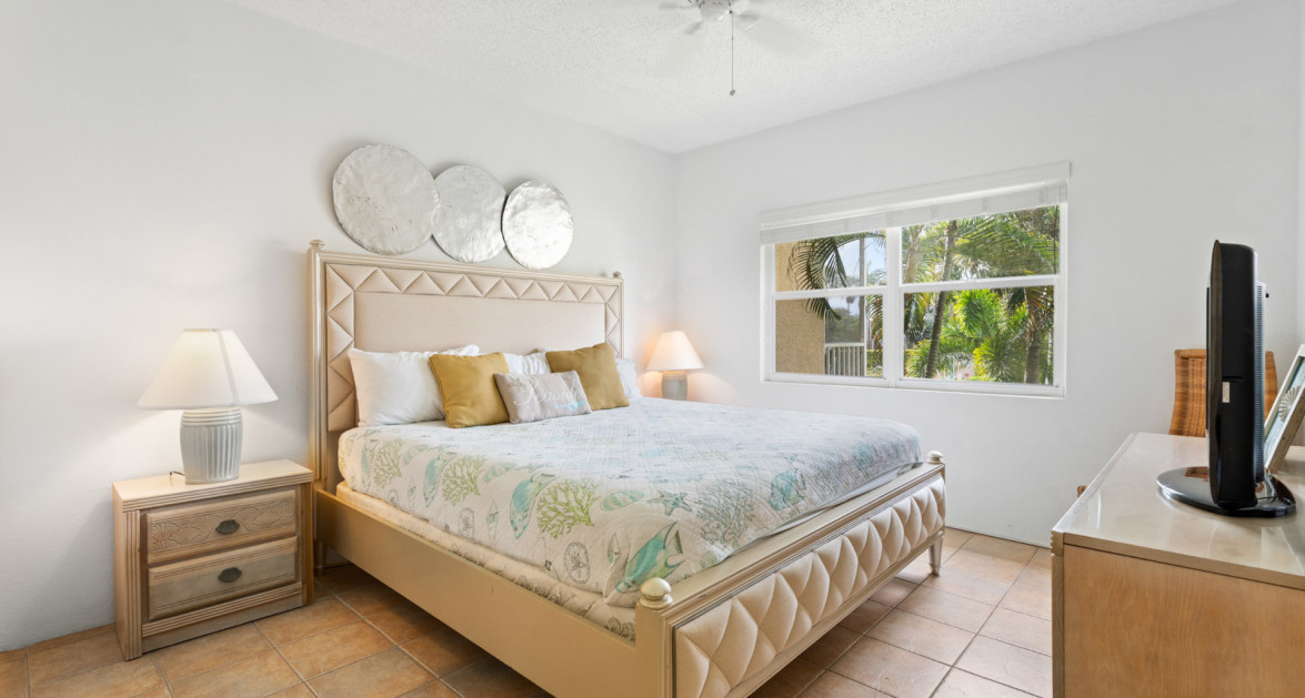 Plantation Village #44 | Seven Mile Beach – Pool & Garden View Condo with Great Rental Income - Image 19