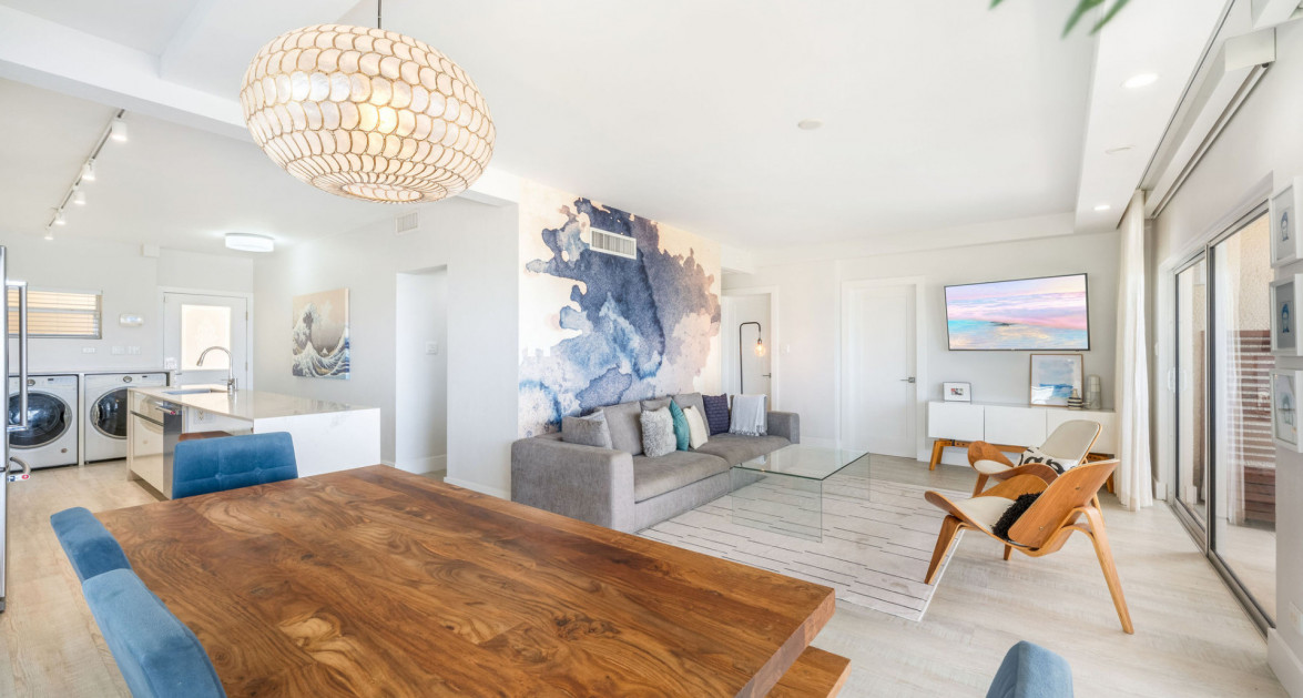 Plantation Village Seven Mile Beach Front Fully Renovated Ground Floor - Image 10