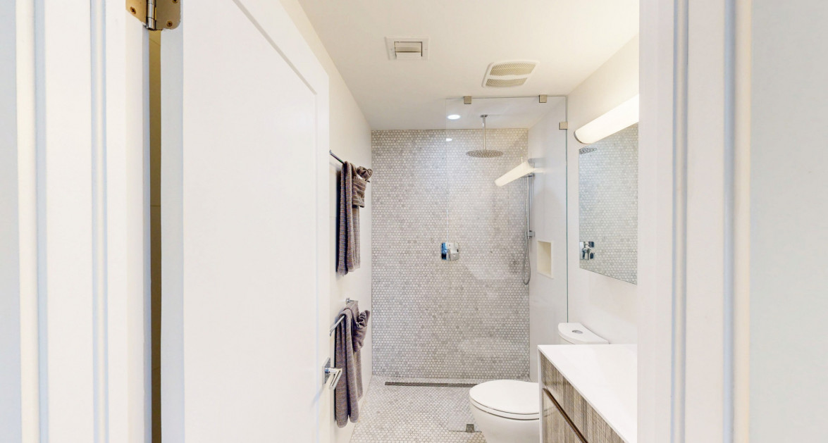 Plantation Village Seven Mile Beach Front Fully Renovated Ground Floor - Image 29