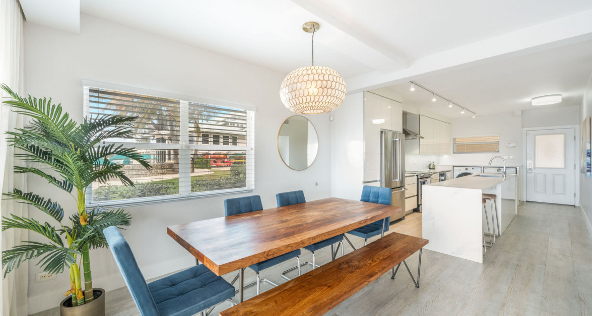 Plantation Village Seven Mile Beach Front Fully Renovated Ground Floor - Image 15