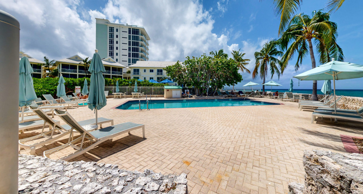 Plantation Village Seven Mile Beach Front Fully Renovated Ground Floor - Image 35