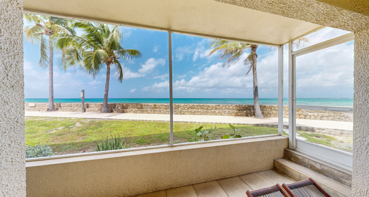 Plantation Village Seven Mile Beach Front Fully Renovated Ground Floor - Image 18