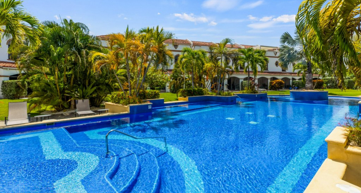Poolside One Bedroom Walkout | San Sebastian - Image 14
