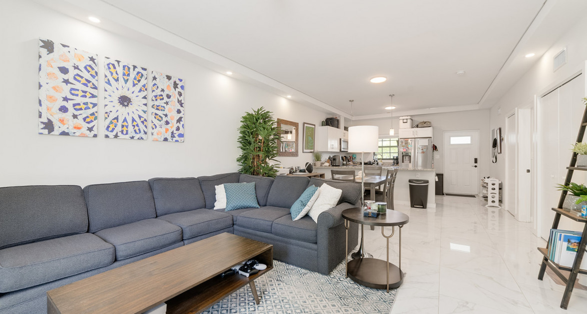 Portofino Gardens | Two Bedroom, Two Bathroom - Image 9