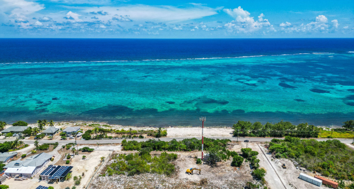 PRIME DEVELOPMENT SITE WITH OCEAN VIEWS - Image 1