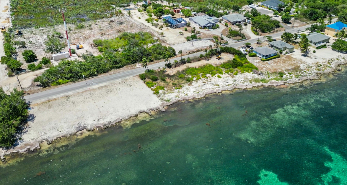 PRIME OCEANTFRONT LAND - HOUSE LOT #1 - Image 4