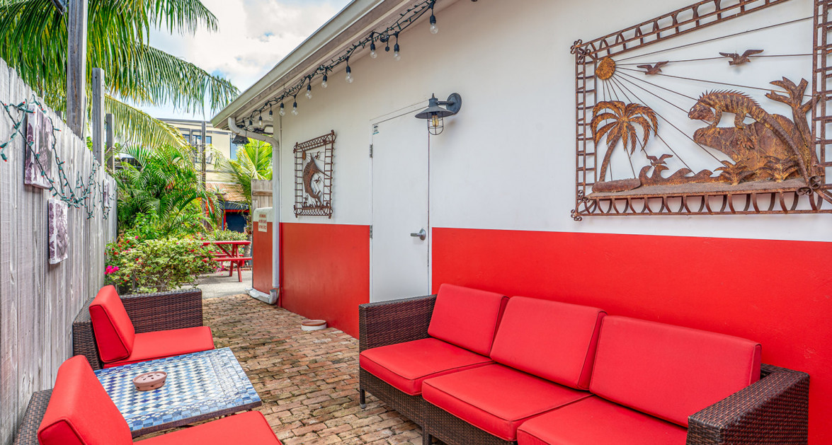 Prime Restaurant Building on Bypass - Fully Fitted and ready to trade - Image 20