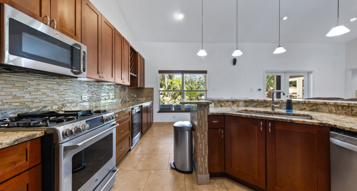 Private Savannah Sanctuary with Resort-Style Grounds and Income Potential - Image 12
