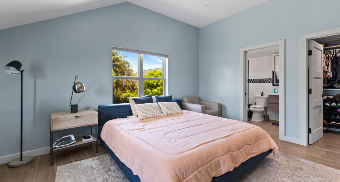 Private Savannah Sanctuary with Resort-Style Grounds and Income Potential - Image 30