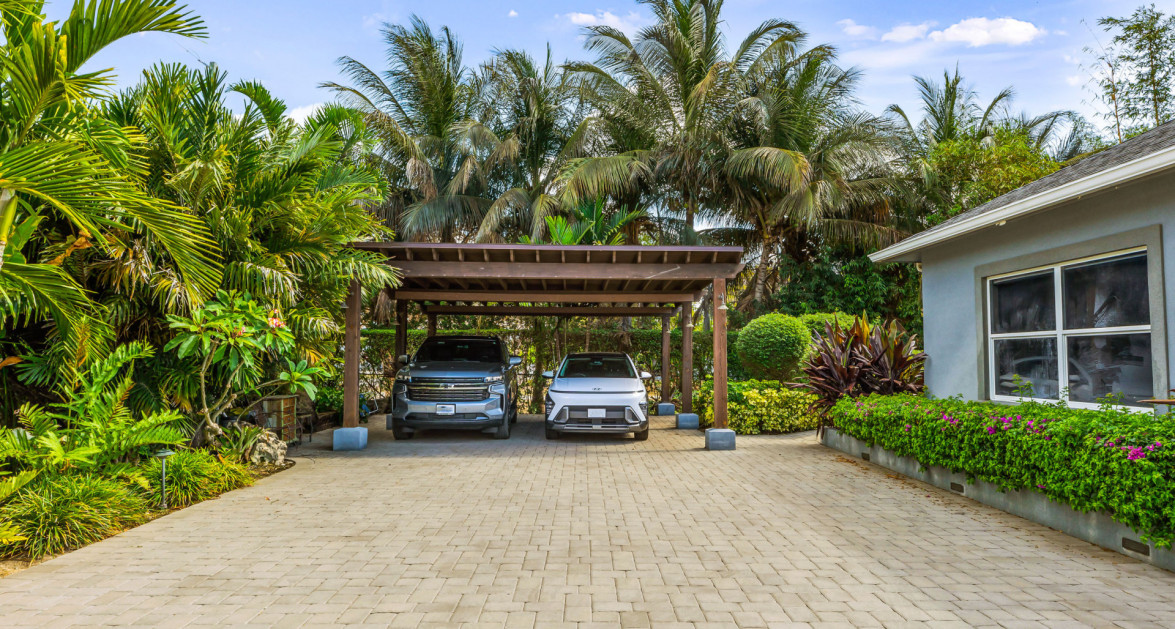 Private Savannah Sanctuary with Resort-Style Grounds and Income Potential - Image 11