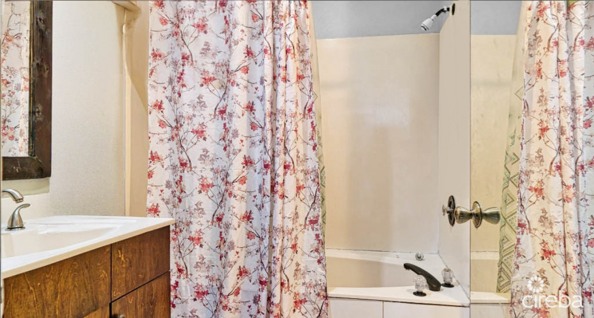 Prospect Drive Duplex - Image 6