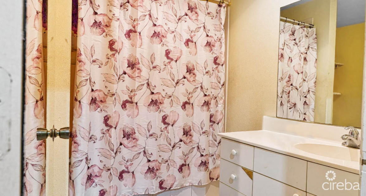 Prospect Drive Duplex - Image 4