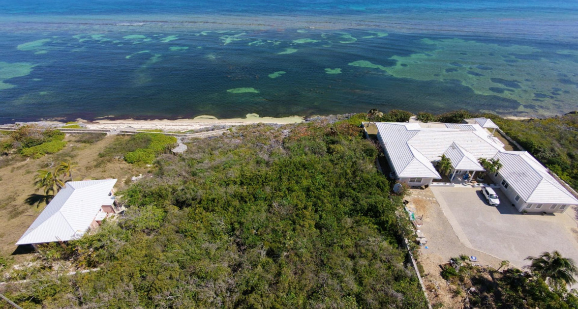 QUEEN’S HIGHWAY | EAST END – RARE PRIVATE BEACHFRONT LAND WITH APPROVED PLANNING, 0.61 ACRE - Image 6
