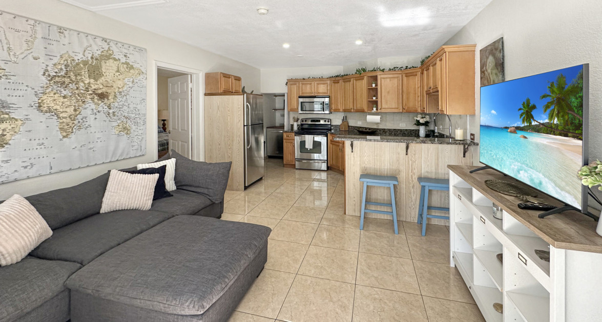 Raleigh Quay 1 bedroom condo - Image 1