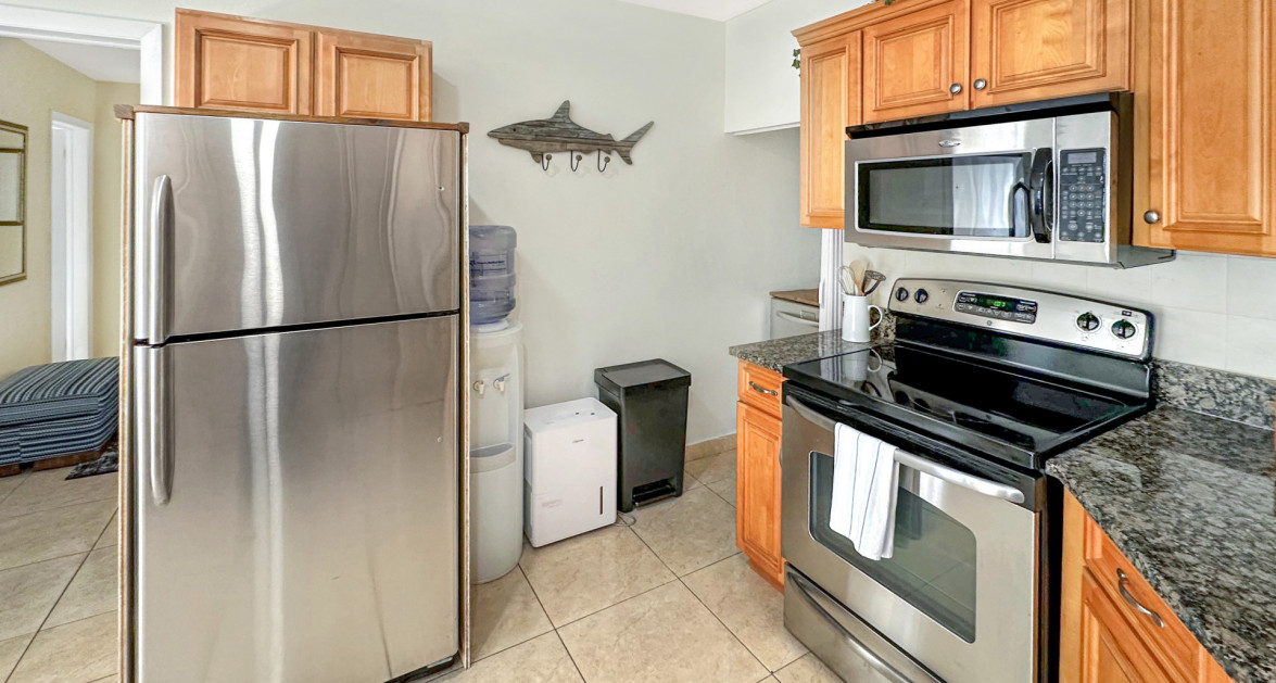 Raleigh Quay 1 bedroom condo - Image 5