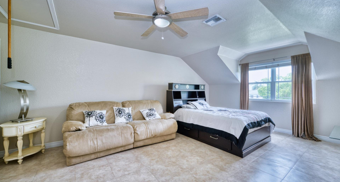 L’Ambience | George Town – Turnkey Family Townhouse - Image 15