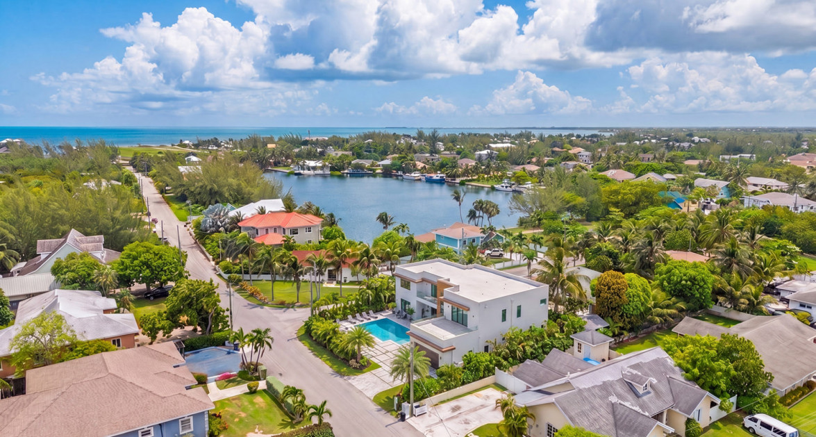 Rare Prospect Corner Lot | 0.22 Acres - Image 9