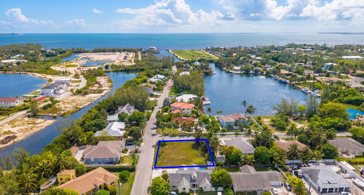 Rare Prospect Corner Lot | 0.22 Acres - Image 2
