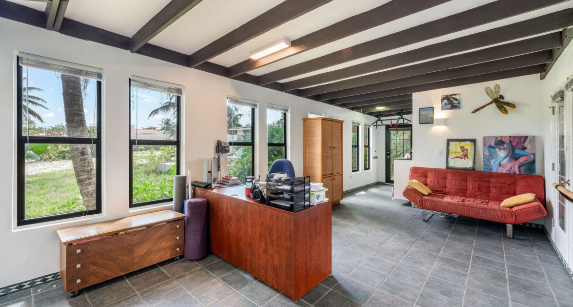 RARE SE Exposure PURE white Sand Beach RESORT - Image 25