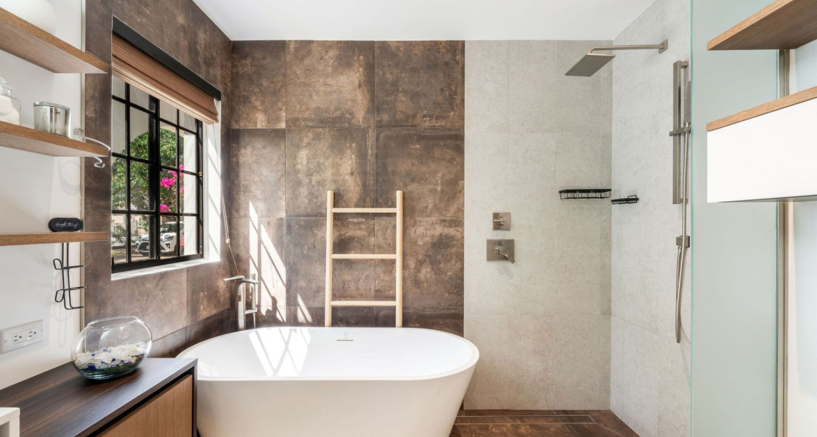 RARE SE Exposure PURE white Sand Beach RESORT - Image 27