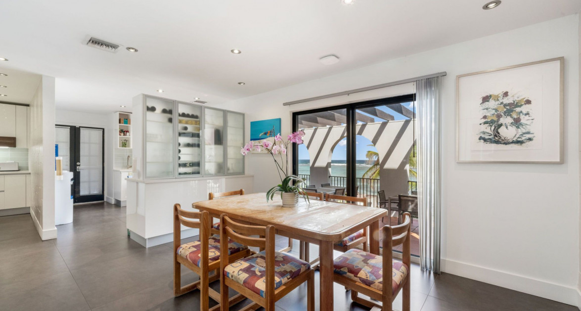 RARE SE Exposure PURE white Sand Beach RESORT - Image 23