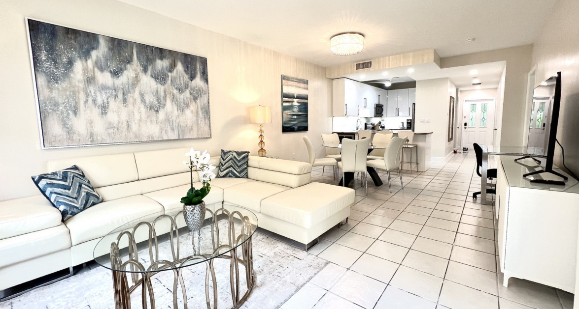 Regal Beach Club #311