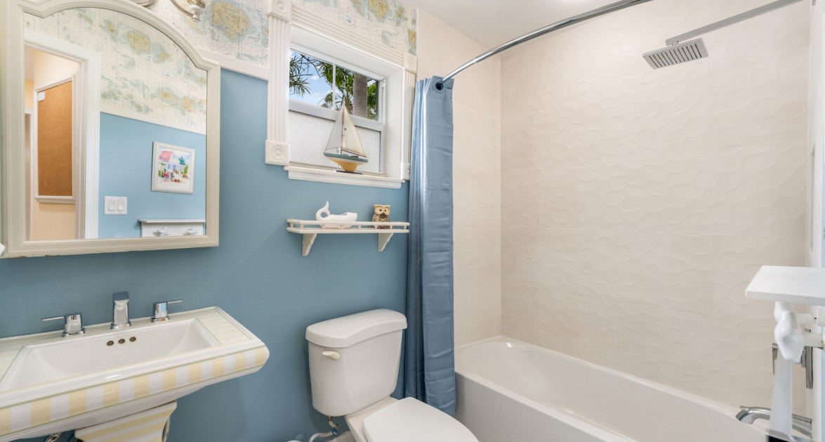 Regal Beach Club #312 - Image 14