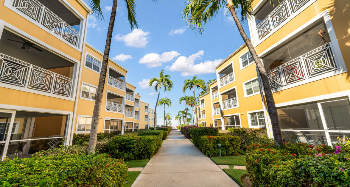 Regal Beach Club #312 - Image 10