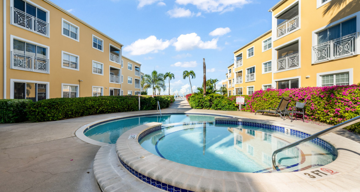 Regal Beach Club #312 - Image 9