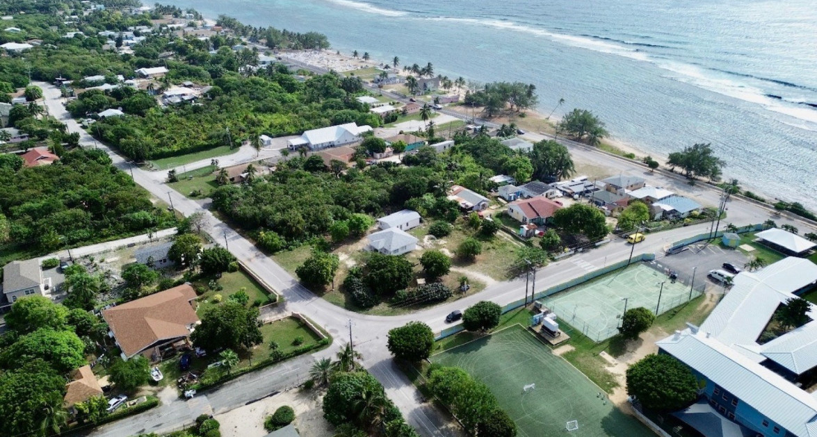 Renovated East End Home on 0.66 Acre Med Density Corner Parcel - Image 2