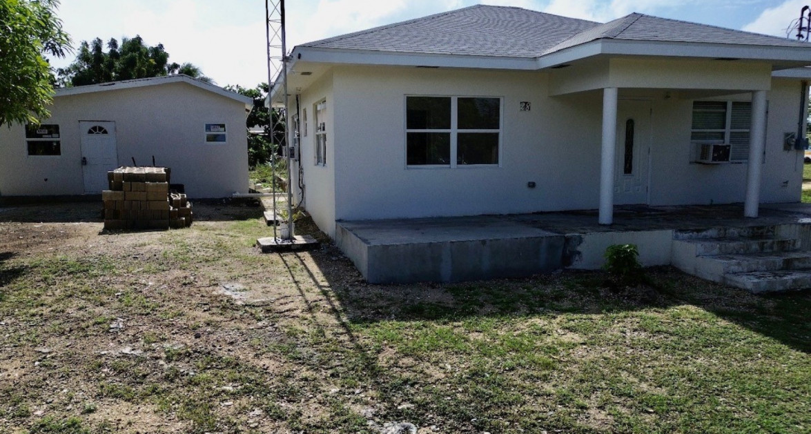 Renovated East End Home on 0.66 Acre Med Density Corner Parcel - Image 4