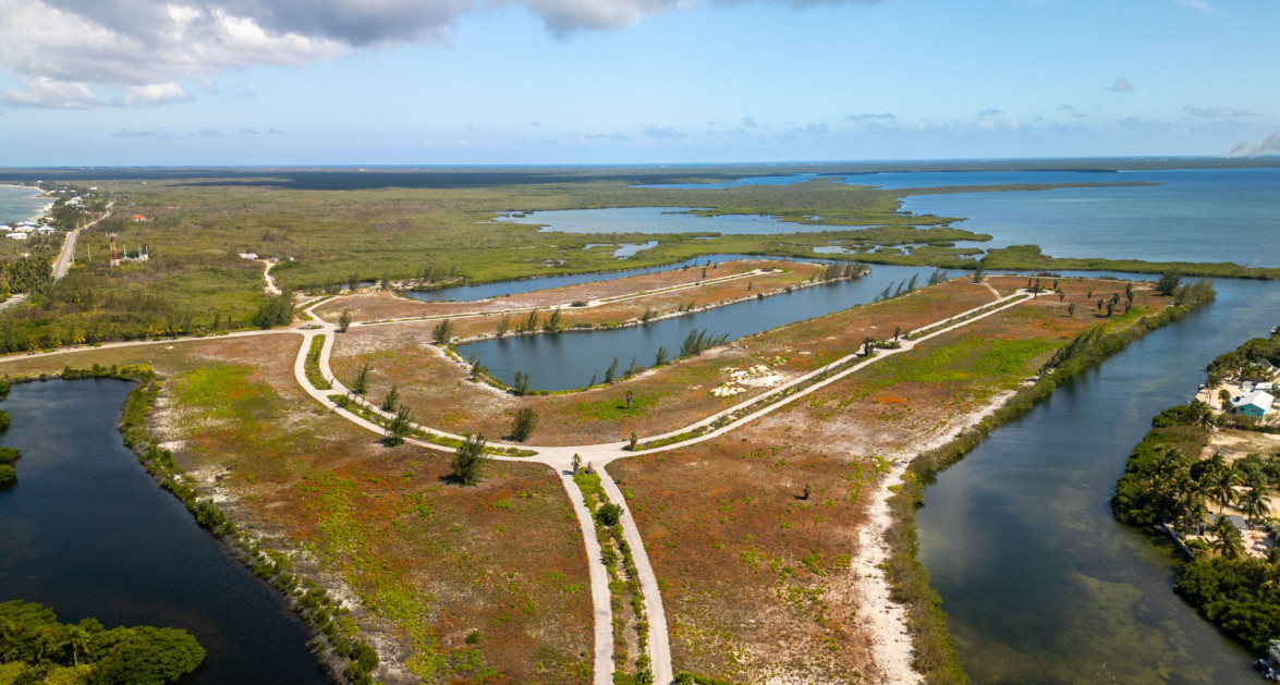 Rum Point Harbour Lot #205 (BUYER PAYS NO STAMP DUTY) - Image 2