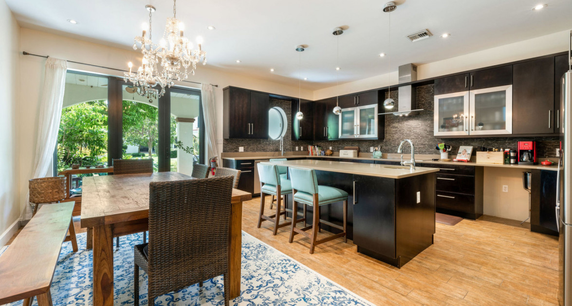 San Sebastian Upgraded 4 Bedroom Phase 2 - Image 11