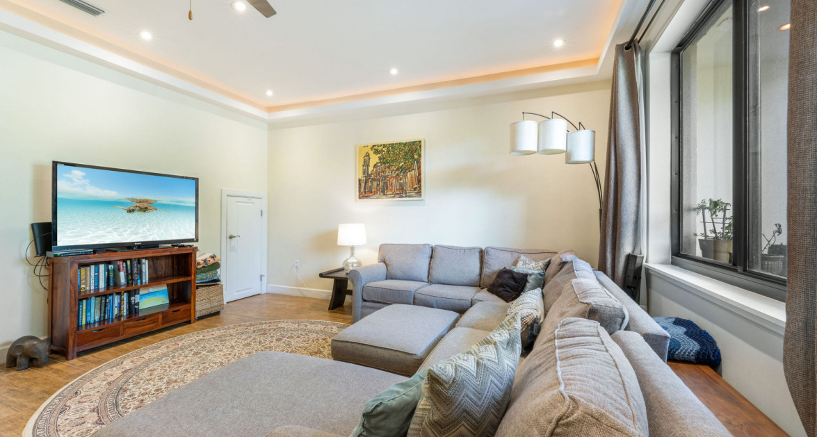 San Sebastian Upgraded 4 Bedroom Phase 2 - Image 4